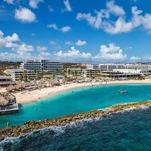 4* منتجع Mangrove Corendon Curacao Resort, Curio By Hilton